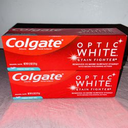 Colgate Optic White Stain Fighter