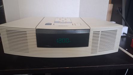 Bose Wave - Model: AWRC1P - Good Stereo & Radio *CD PLAYER DOES NOT WORK*