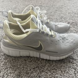 2006 Vintage Nike Free 5.0 Jogging Running Shoes Sneakers Gray Womens Size 7.5