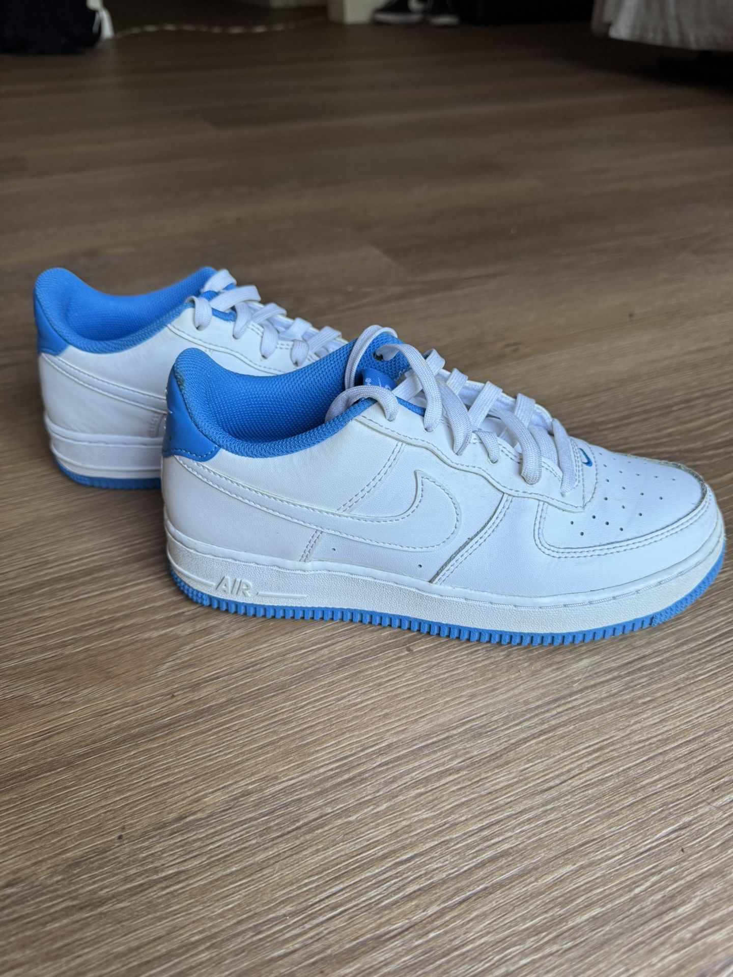 Nike Air Force Size 6Y