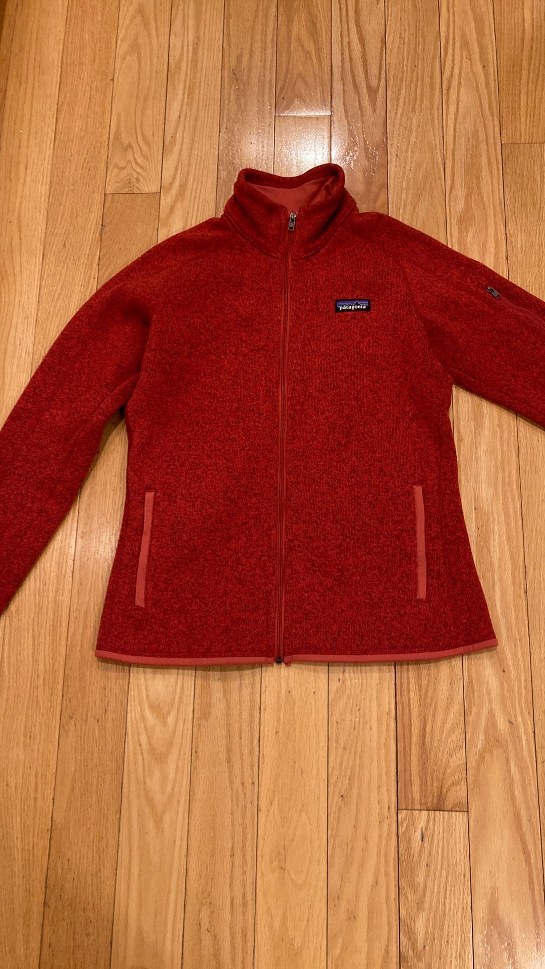 PATAGONIA WOMENS s MEDIUM