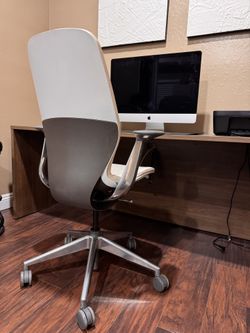 Steelcase Office Chair SILQ