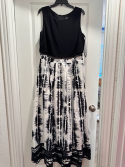 Betsey & Adam Black & White Formal Maxi Dress – 16W – Worn Once
