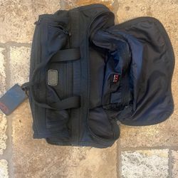 Tumi Tech Carry On Duffle Bag Luggage