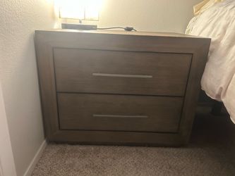 Night stand with USB