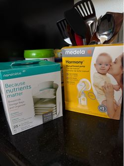 New Breast pump + breast milk storage bag and organizer