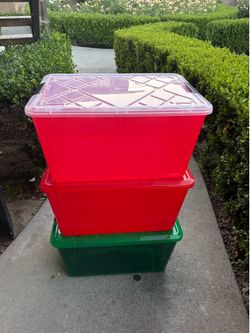 Storage containers