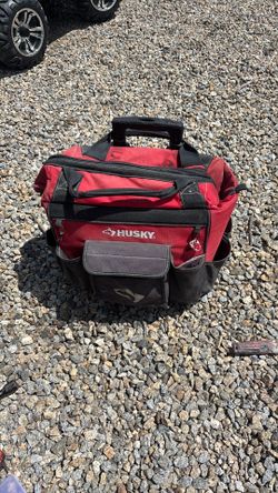Rolling husky bag
