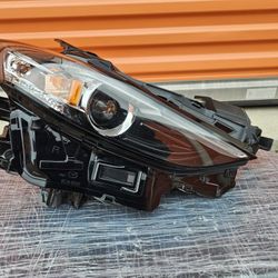 2020-2022 Mazda CX-30 Headlight