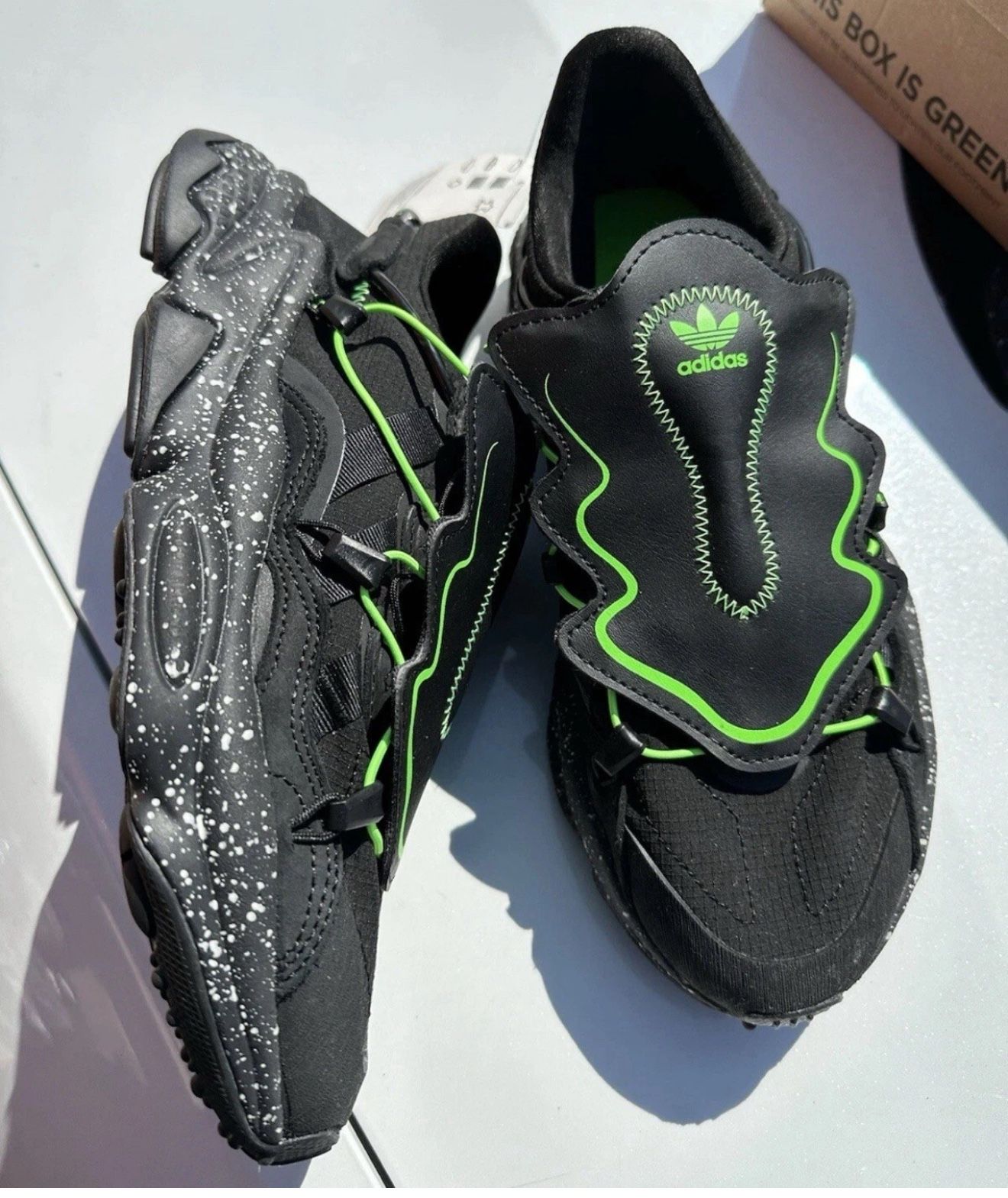 Adidas Ozweego Men’s 7.5