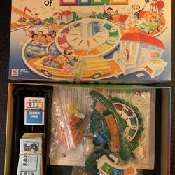 The Game Of Life Board Game 