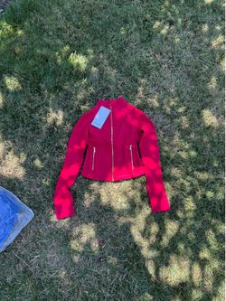 cropped red lululemon defined jacket