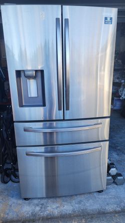 Samsung four door fridge