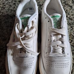Reebok Classic.  Size 9