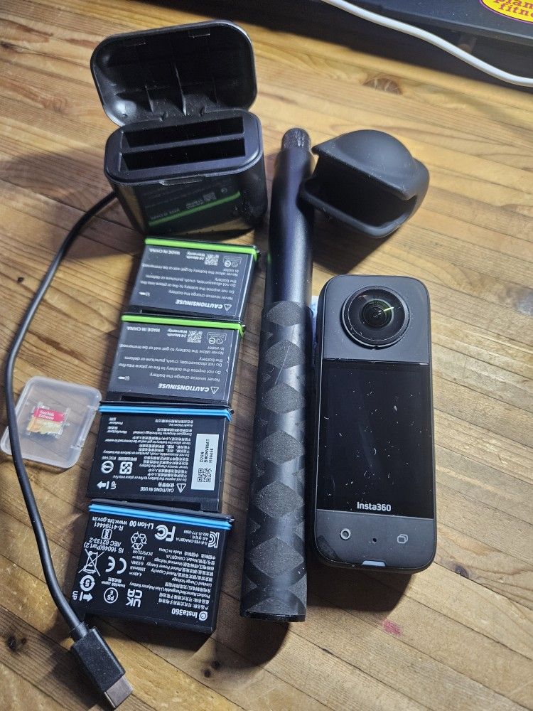 Insta360 One X3, Video Resolution 5.7K, CINSAAQ/B, 360°, Waterproof, Black