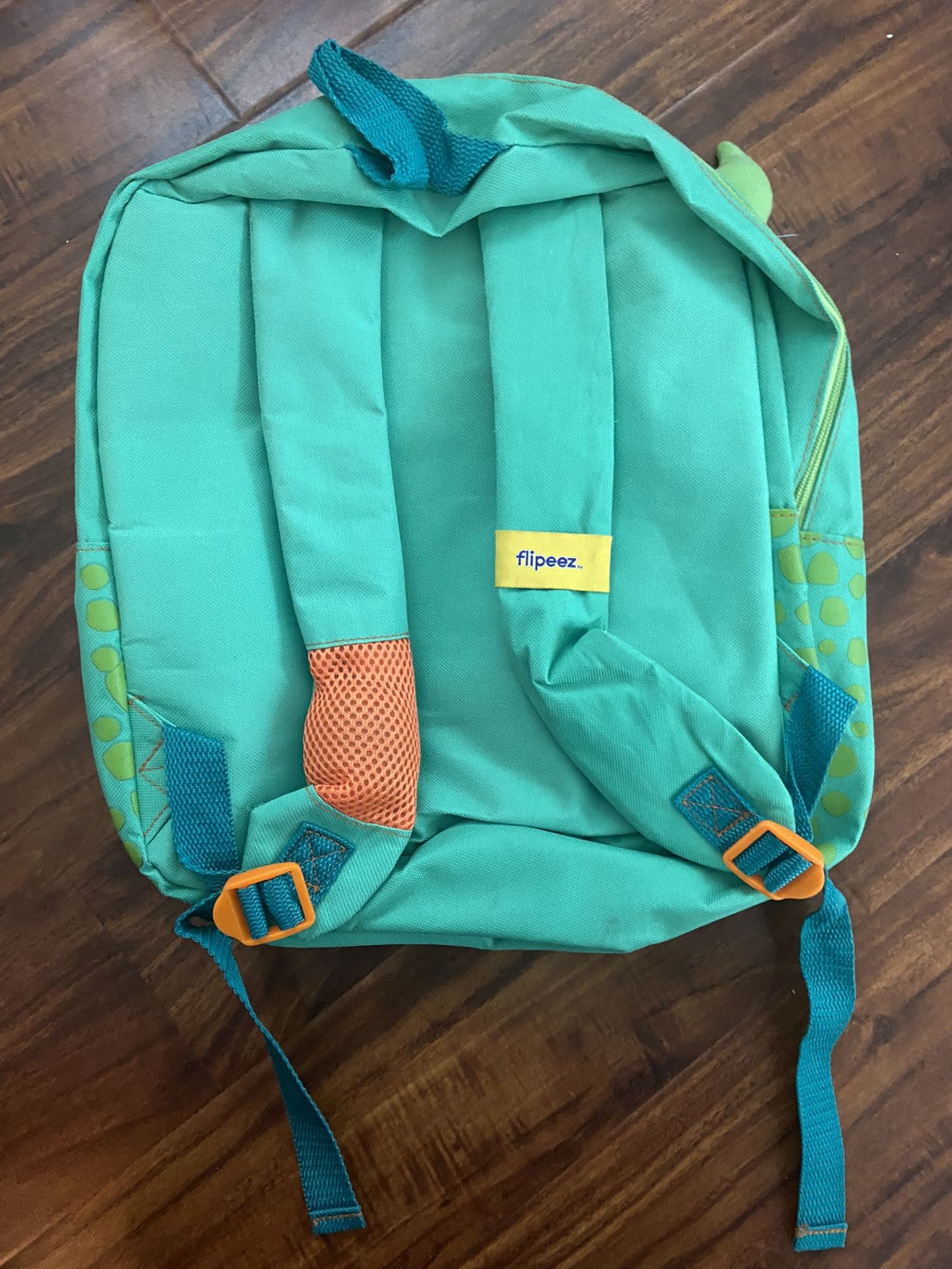 Flipeez backpack online