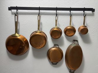 10-Piece Vintage Copper Cookware Set with Wall Pot Rack