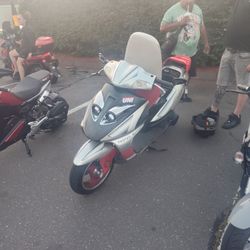 150cc Scooter Moped Tao Tao 