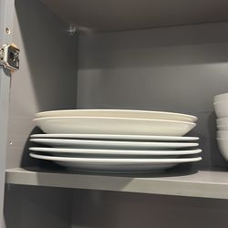 Plates & bowls