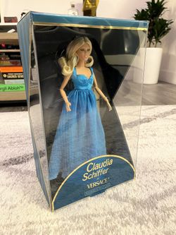 Barbie Signature Supermodel Claudia Schiffer in Versace - Mattel