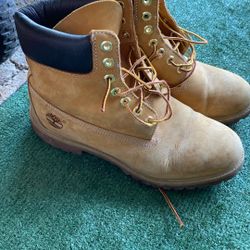 Timberland Boots 9 Men’s $15