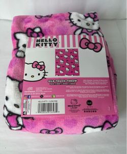 Hello Kitty Silk Touch Throw Blanket OFFERS WELCOMR