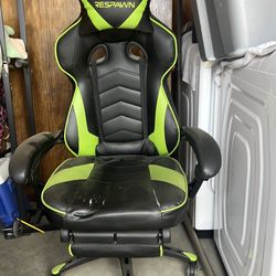 Used gaming chair