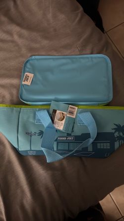 Blue/Green Trader Joe’s Mini Insulated Bag