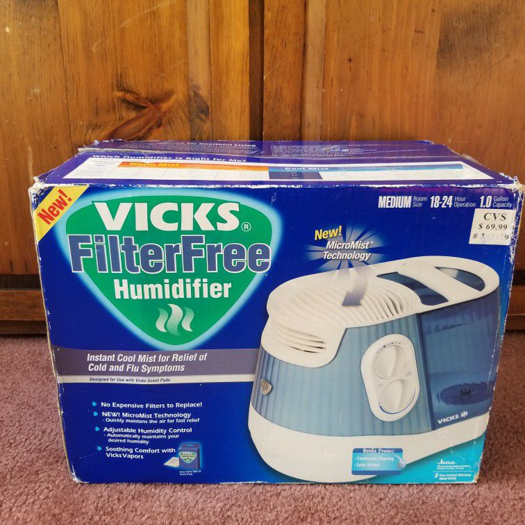 Vicks Filter Free Humidifier 1 gallon.