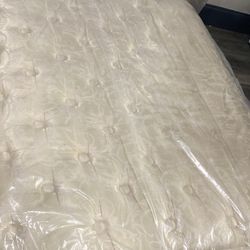 Queen Matress And Box Spring 