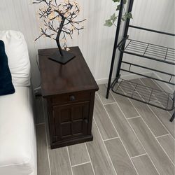 Solid wood end tables