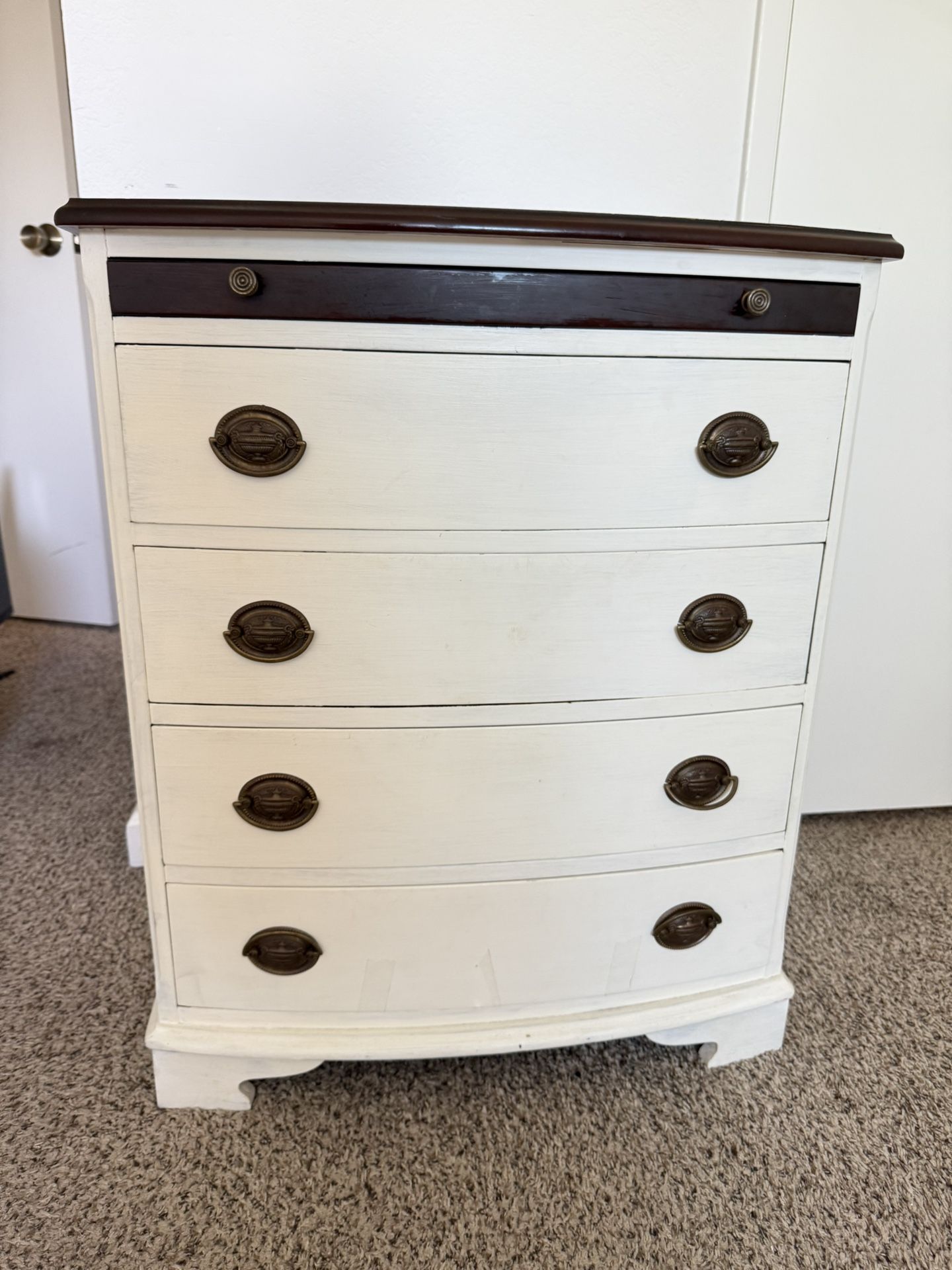 Small Dresser - must go today!