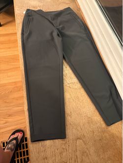 Women’s Athleta Size 8 Endless Highrise Pant