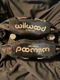 Wilwood front calipers kit