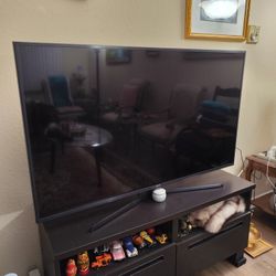 55" Samsung Smart TV