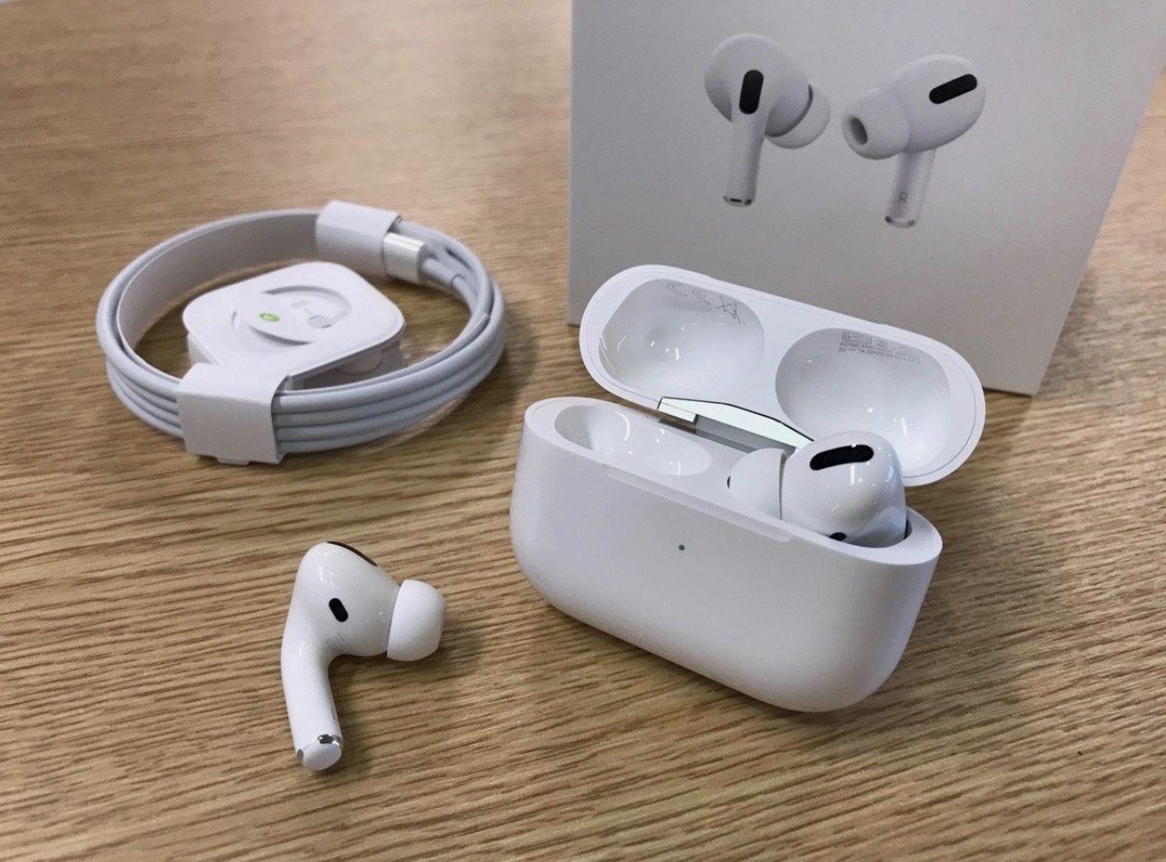 Apple AirPods Pro 2nd Gen – Brand New, Never Used