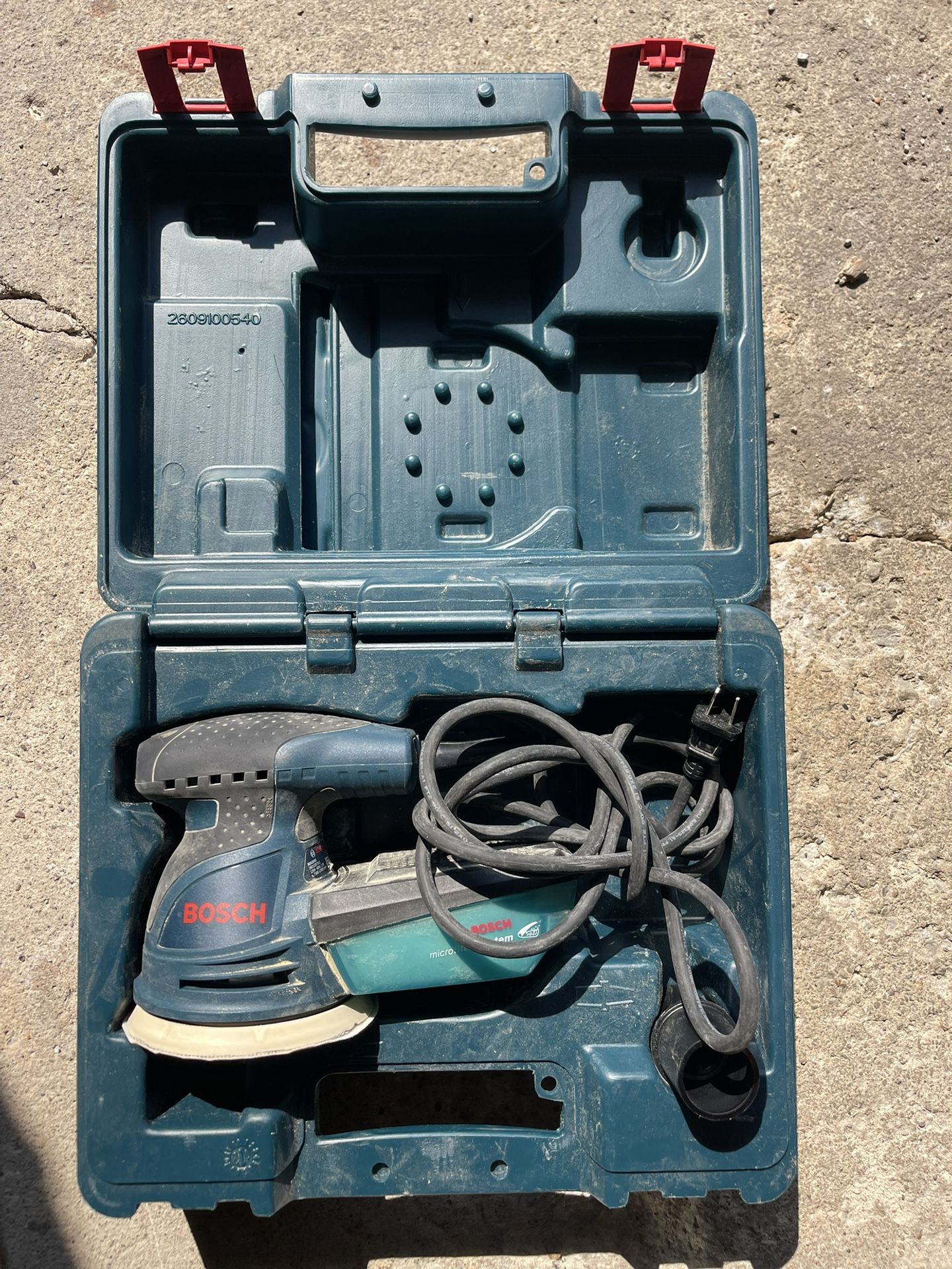 Bosch electric sander 6 Speeds