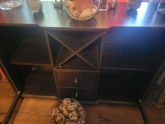 Espresso cabinet