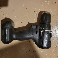 Makita 18-Volt Brushless Compact Drill (Only Tool NEW)