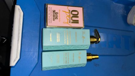 Juicy couture perfume with extra set