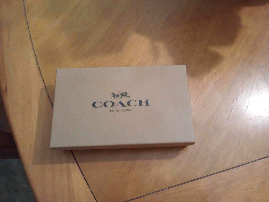 It's A Coach Reversible Belt Black And Red Brand New Mens 36