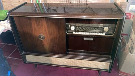 OLD GERMAN STEREO