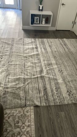 Rug