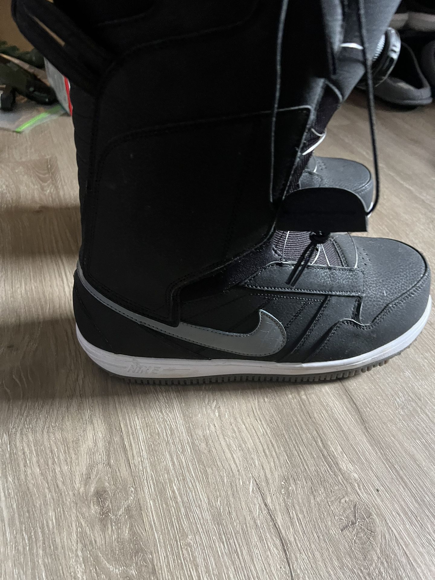 Nike Snowboarding Boots Size 10