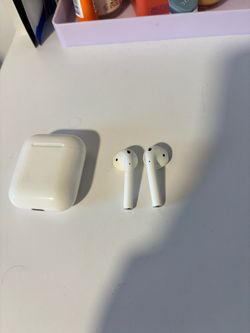 AirPods 1st gen
