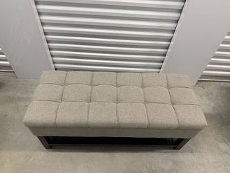 Tufted Upholstered Storage Bench with Shelf