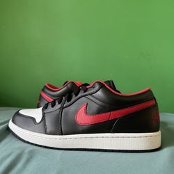 Nike Air Jordan 1 Low White Toe Size 11.5
