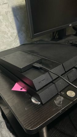 Sony PlayStation 4 Console