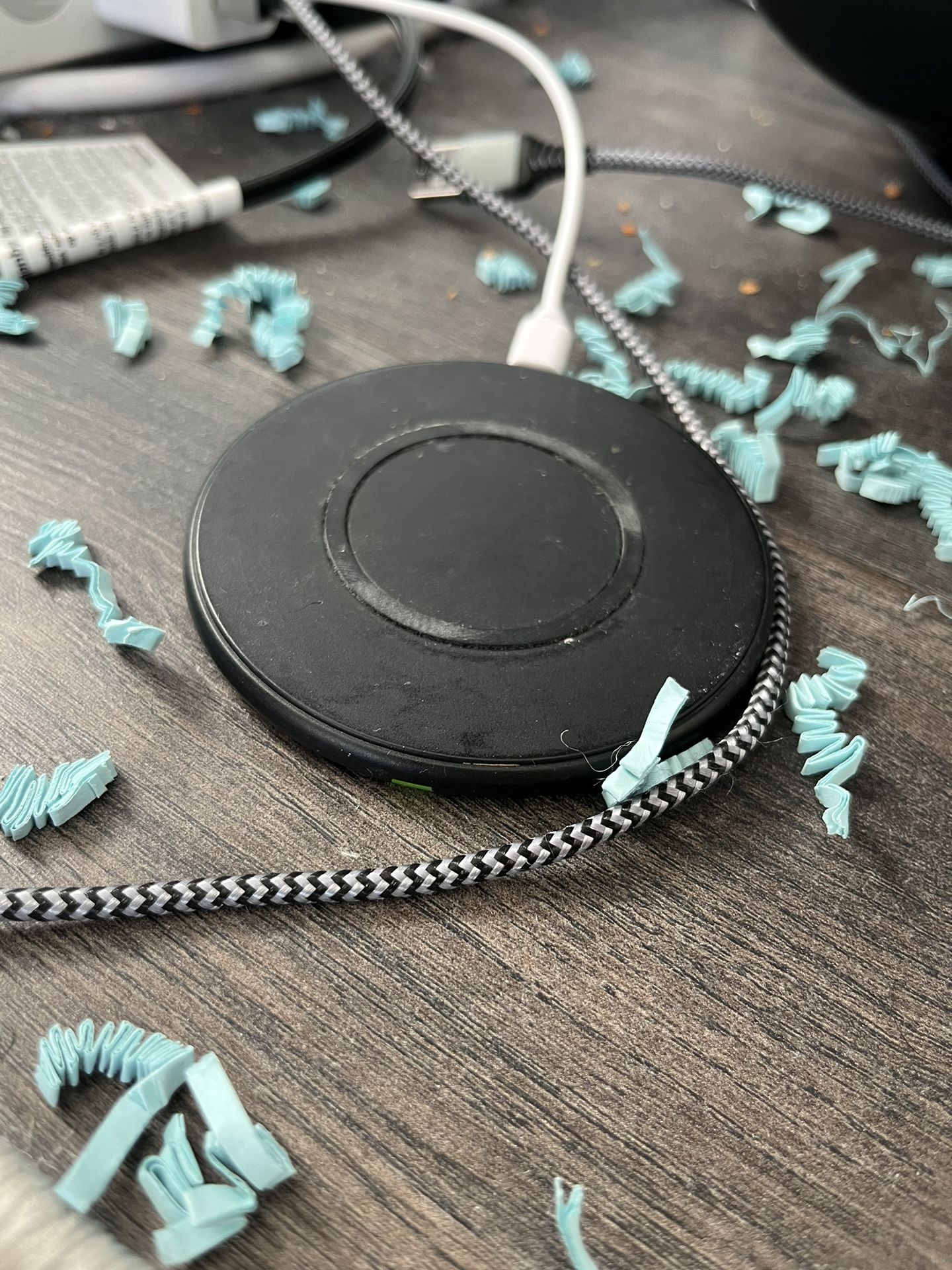 ONN 5-Watt Wireless Qi Charger, Charging Pad Mat ONB18WI701