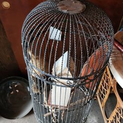 Black Metal Bird Cage